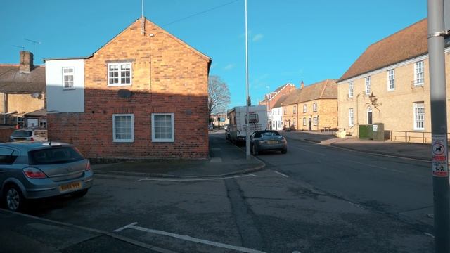 Английский Пригород. Как живет средний класс в Англии вне Лондона. Дом в Англии. смотреть онлайн