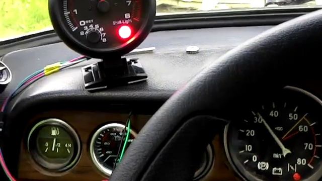 Работа китайского тахометра на ВАЗ 2106 смотреть онлайн