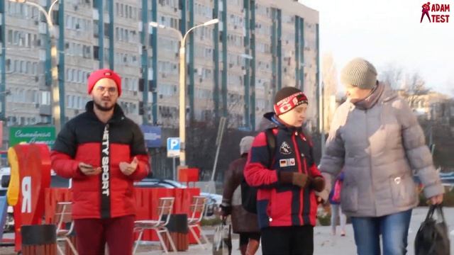 НЕНУЖНЫЕ ИСТОРИИ! Первый Пранк - Адам Тест смотреть онлайн