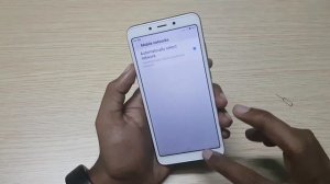How to insert SIM card & MicroSD card in Xiaomi Redmi 6