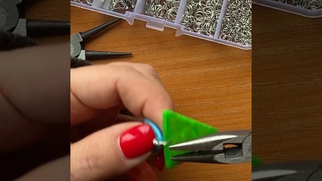 Сережки в стиле 90-Х своими руками смотреть онлайн