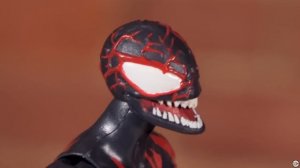 ФИГУРКА ВЕНОМ МАЙЛЗ МОРАЛЕС! ТОП РОБ РАСПАКОВКА MARVEL LEGENDS! ДАРЮ FUNKO TEES SPIDER-MAN!