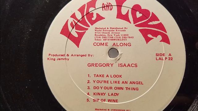 Gregory Isaacs - Do Your Own Thing (Come Along) - Live and Love LP - 1988 смотреть онлайн