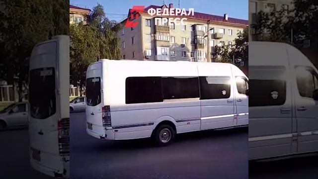 Тюменская молодежь устроила зажигательные танцы на «девятке» смотреть онлайн