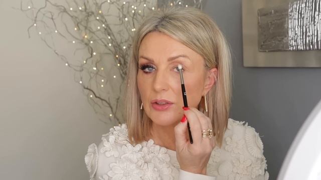 Change Eye Shape With Makeup смотреть онлайн