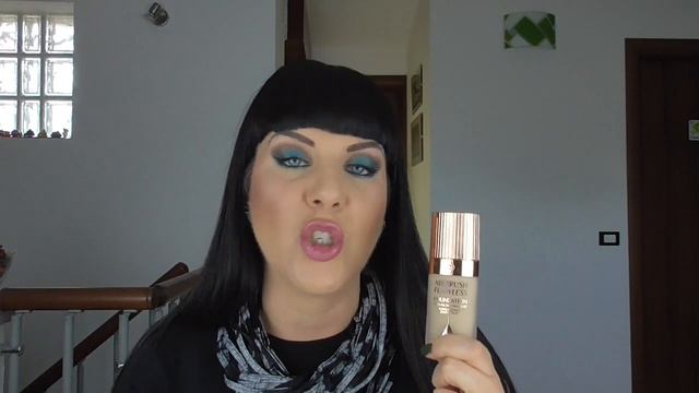 FONDOTINTA: URBAN DECAY Stay Naked, CHARLOTTE TILBURY Airbrush Flawless, PRETTY VULGAR Lava Water смотреть онлайн