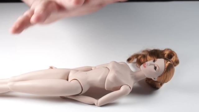 How to safely switch a doll's head смотреть онлайн
