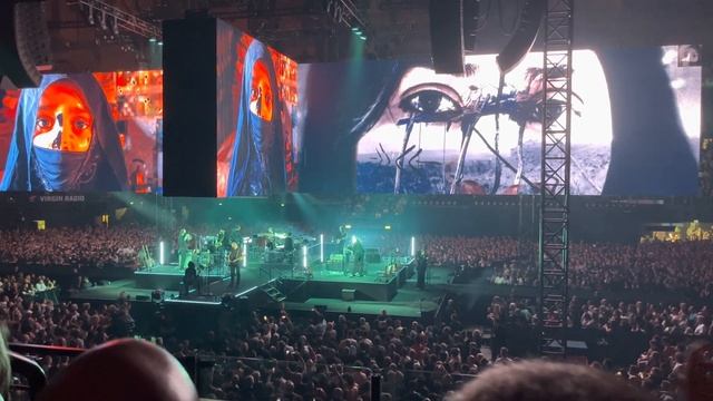 Roger Waters Money, Us And Them, Any Colour You Like, Brain Damage, Eclipse, 21 Aprile 2023 Bologn смотреть онлайн