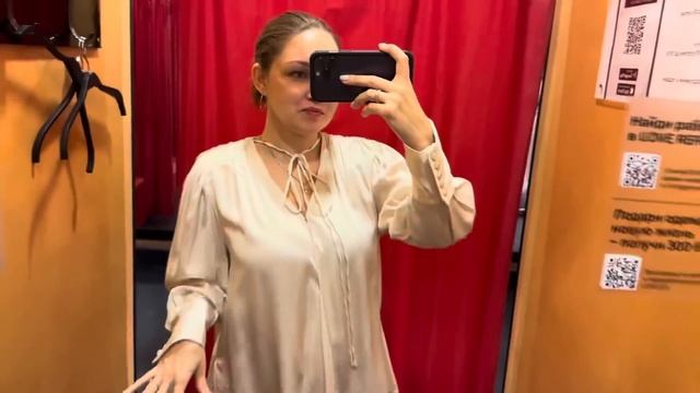 Едем за ОДЕЖДОЙ в ТК МЕГА ! Алису НЕ ПУСТИЛИ на ДЕТСКУЮ ПЛОЩАДКУ ?/ смотреть онлайн