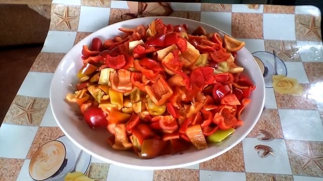 Лечо из болгарского перца. Рецепт от сестрёнки. #суфикс смотреть онлайн
