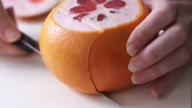 Креветки тигровые баттерфляй с пикантным соусом и салатом с грейпфрутом #Chetverg смотреть онлайн