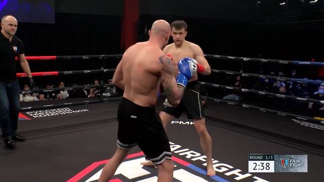 Отказ от боя | Курганский Игорь, Россия vs Пестерев Игорь, Россия | HD смотреть онлайн