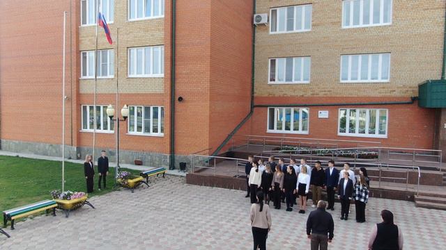 ЦЕРЕМОНИЯ ПОДНЯТИЯ ФЛАГА смотреть онлайн