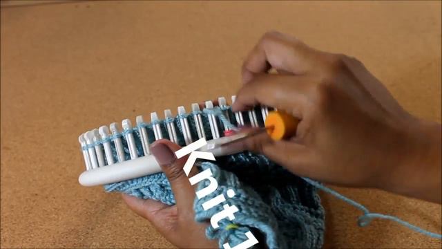 How to loom knit the Double Basket Stitch Pattern on a Loom | Stitches | Loomahat смотреть онлайн