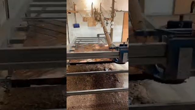 Custom Herringbone Dining Table Part 8- Surfacing The Table смотреть онлайн