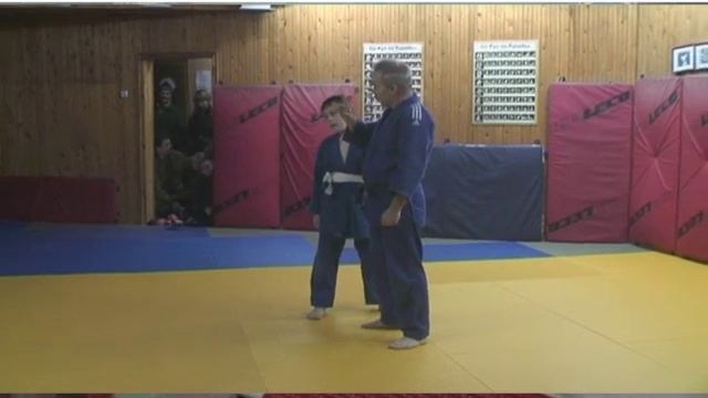 Уроки детского дзюдо.Children learned judo.http://kfvideo.ru смотреть онлайн