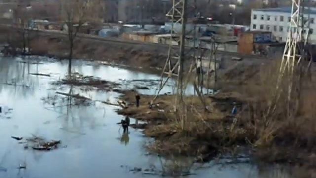 Разлив Упы /вид с Восточного обвода, 17.04.2012)/ смотреть онлайн