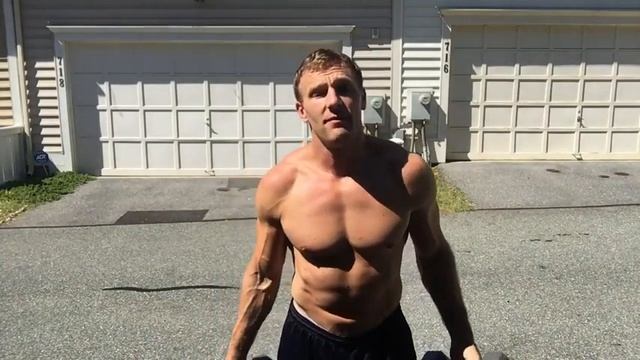 How to do dumbbell reverse curls смотреть онлайн