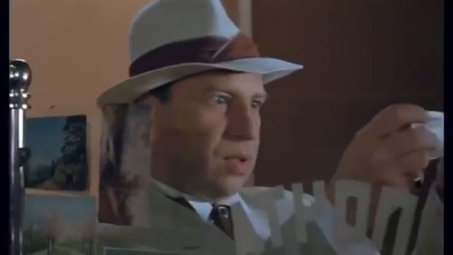 Это не деньги, рубли давайте!