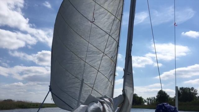 Устье Днепра на парусной яхте "Sagittarius" в мае смотреть онлайн