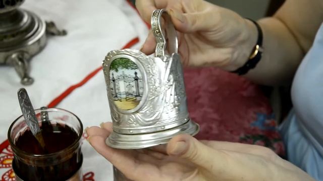 "Старина Сибирская". ,,Доспехи стакана - подстаканник". смотреть онлайн