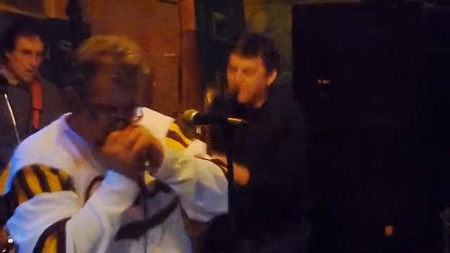 Born in Chicago by Dr. Harmonica & Rocket 88 @ Pickled Herring Pub смотреть онлайн
