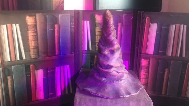 Animatronic Harry Potter sorting hat! (Magical talking hat) смотреть онлайн