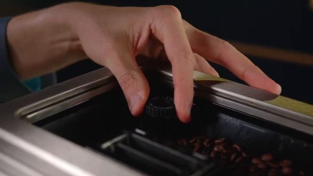 Регулировка кофемолки в кофемашинах De'Longhi смотреть онлайн