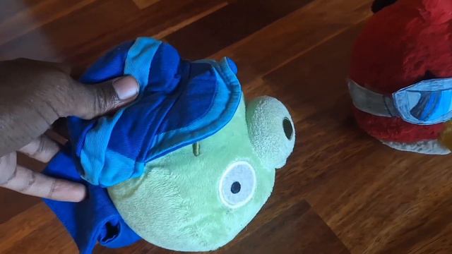 Angry Birds Plush: Here we GO! Again! (Part One: Seedway) смотреть онлайн
