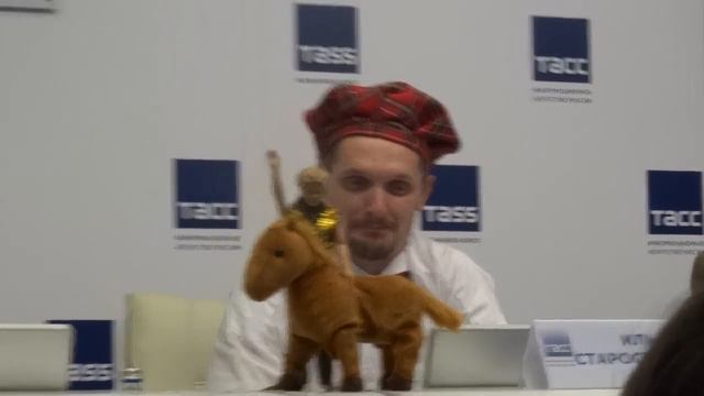 "Английский" народный танец смотреть онлайн