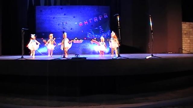 Дети танцуют цыплят смотреть онлайн