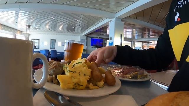 Паром на Швецию. 8pereda4a смотреть онлайн