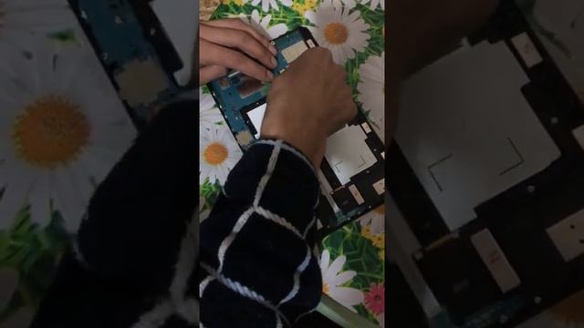 Планшет самсунг черный экран,работает но экран не отображает изображение решение проблемы! смотреть онлайн