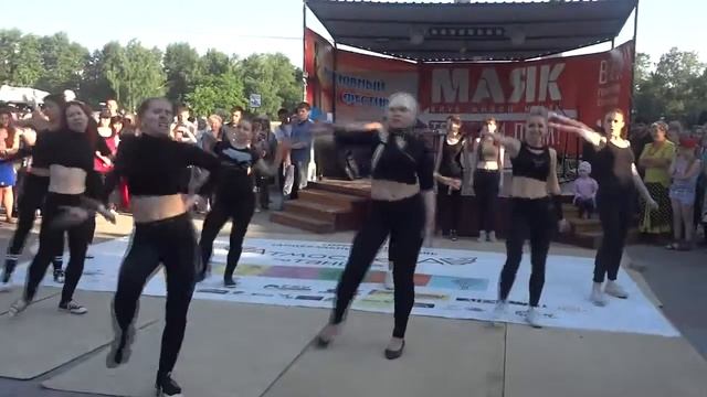 Дэнсхолл на фестивале "Атмосфера Танца" смотреть онлайн