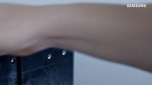 How to reverse a Samsung Refrigerator Door | Samsung UK