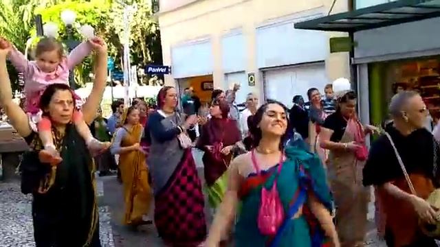 Brazil Harinama pt. 2 смотреть онлайн