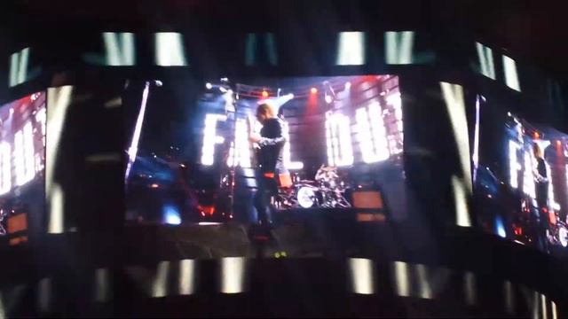I Don't Care - Fall Out Boy ( Live ) смотреть онлайн