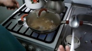 Готовим ПОП-КОРН на сковороде .