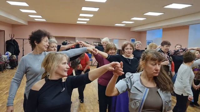 Танец "Ручеёк" смотреть онлайн