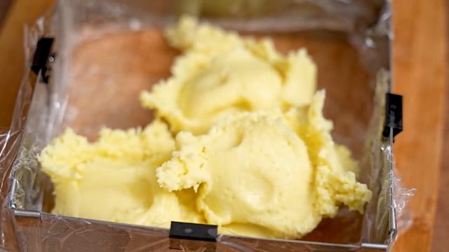 Бурфи - десерт к чаю на скорую руку! Очень вкусный десерт за 30 минут! смотреть онлайн