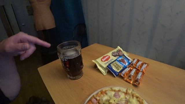 МУКБАНГ СТРИМ ПРЯМО СЕЙЧАС/ ВКУСНАЯ ПИЦЦА / ШОКОЛАД, ВАФЛИ НА ДЕСЕРТ / 20. 01. 2024 #mukbang #strea смотреть онлайн