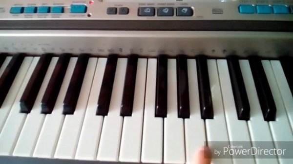 На зеленом лугу. - Произведения на пианино. Обучение для новичков. - На зеленом лугу.