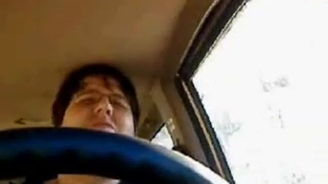 Driving my 1992 Ford Taurus back to my Mom's basement смотреть онлайн