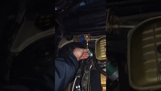 Проблема с холостыми Ford monbeo 1 1993 1.8. Что это может быть кто подскажет. смотреть онлайн