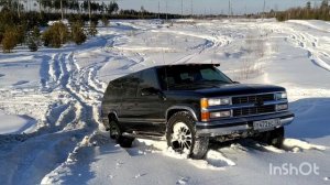 Chevrolet Suburban on a winter off-road - all the power and greatness