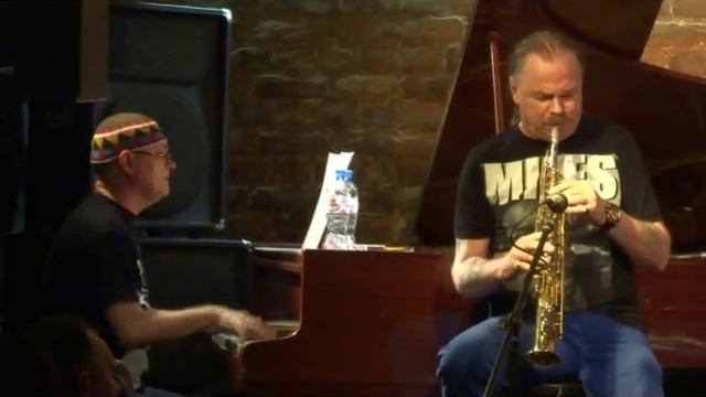 Питер Petrovich JAZZ Butman Street смотреть онлайн