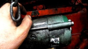 Хитрый запуск Т-25  с плохим   аккумулятором. !!!!