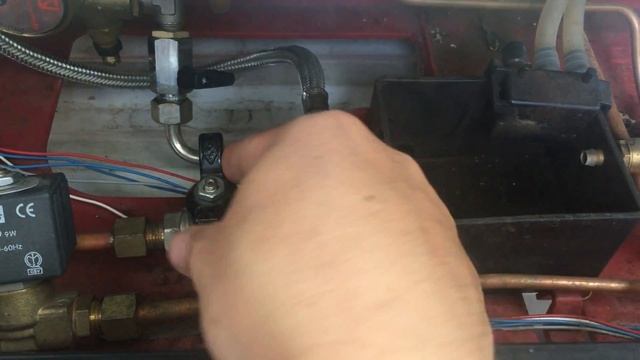 Cách xả nước nồi nơi máy Nuova Simonelli Appia II 2 groups смотреть онлайн