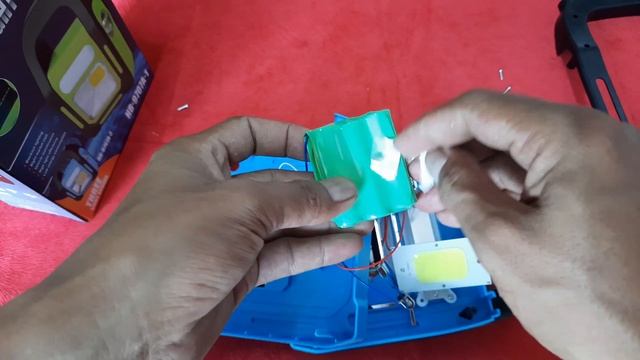 emergency light what inside? hurry bolt work light смотреть онлайн