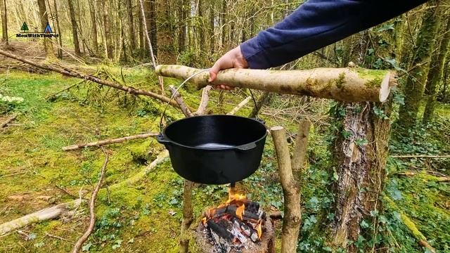 Forest feast... ?Jambalaya recipe of Shrimp and rice! Relaxing cooking in the forest смотреть онлайн